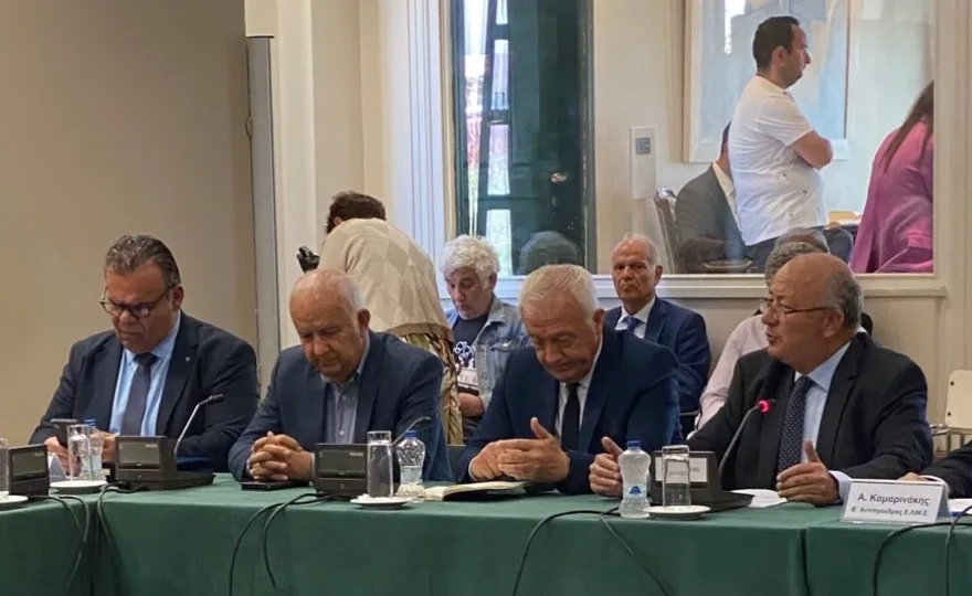 Στην Σαντορίνη η ΕΛΙΜΕ με στόχο τη λιμενική ανάπτυξη