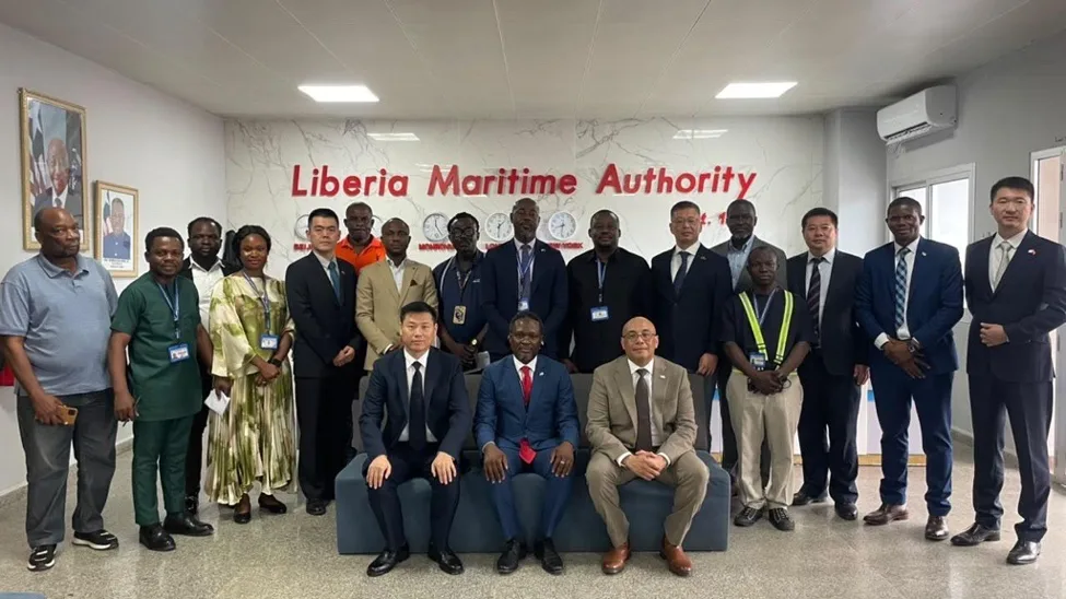 Εκπρόσωποι της Liberia Maritime Authority, του Liberian Registry και της China MSA σε κοινή συνάντηση