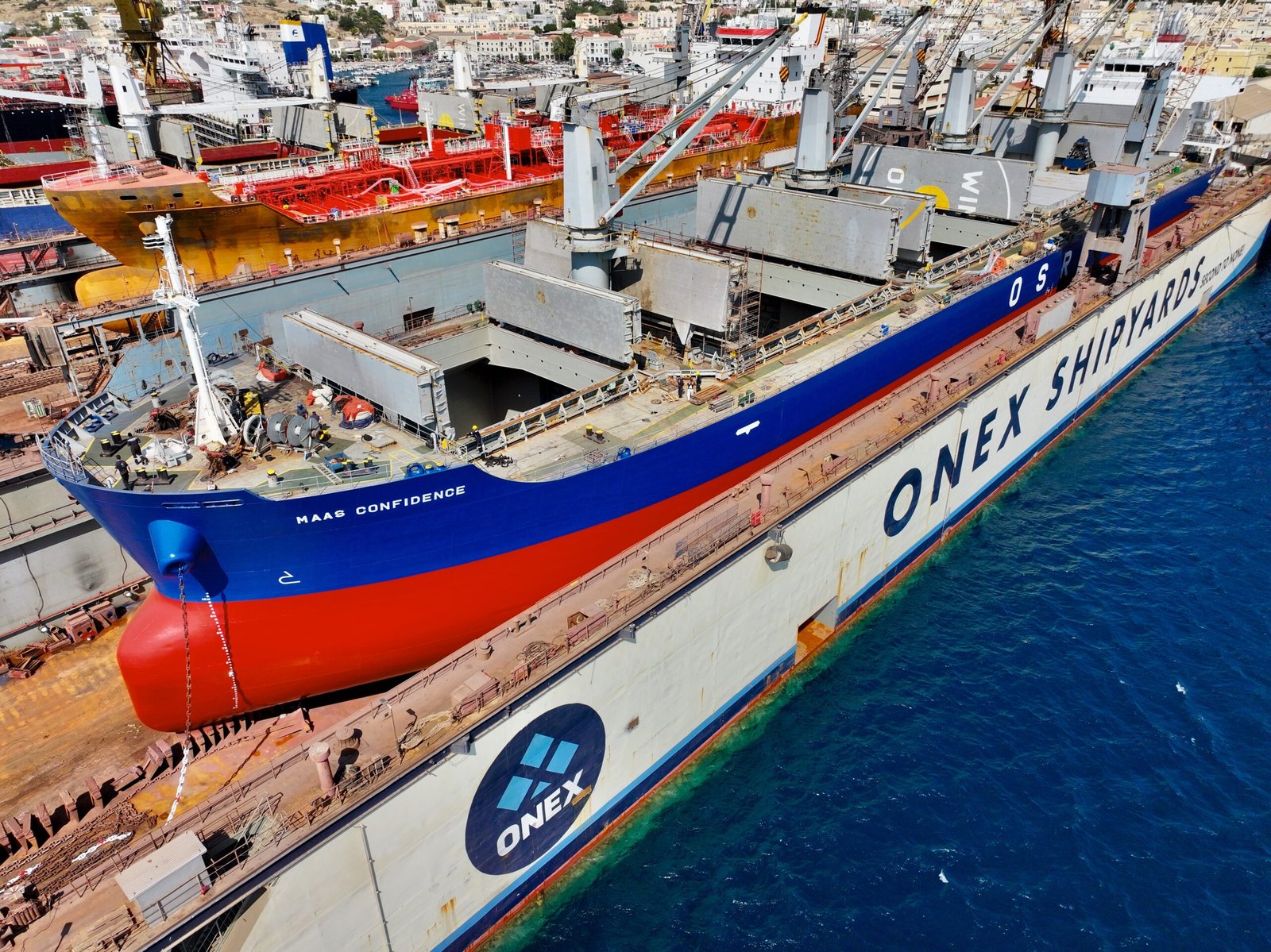 Το MAAS CONFIDENCE στα ναυπηγεία ONEX Syros